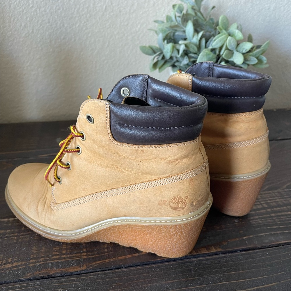 Timberland Women's 7.5 Amston Wedge High Heel Wheat Suede Leather Boots